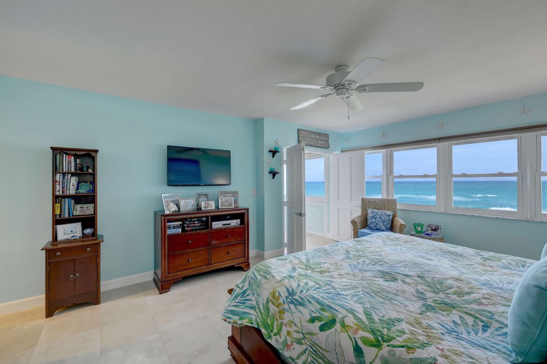 Recently Sold: $987,000 (2 beds, 2 baths, 1800 Square Feet)