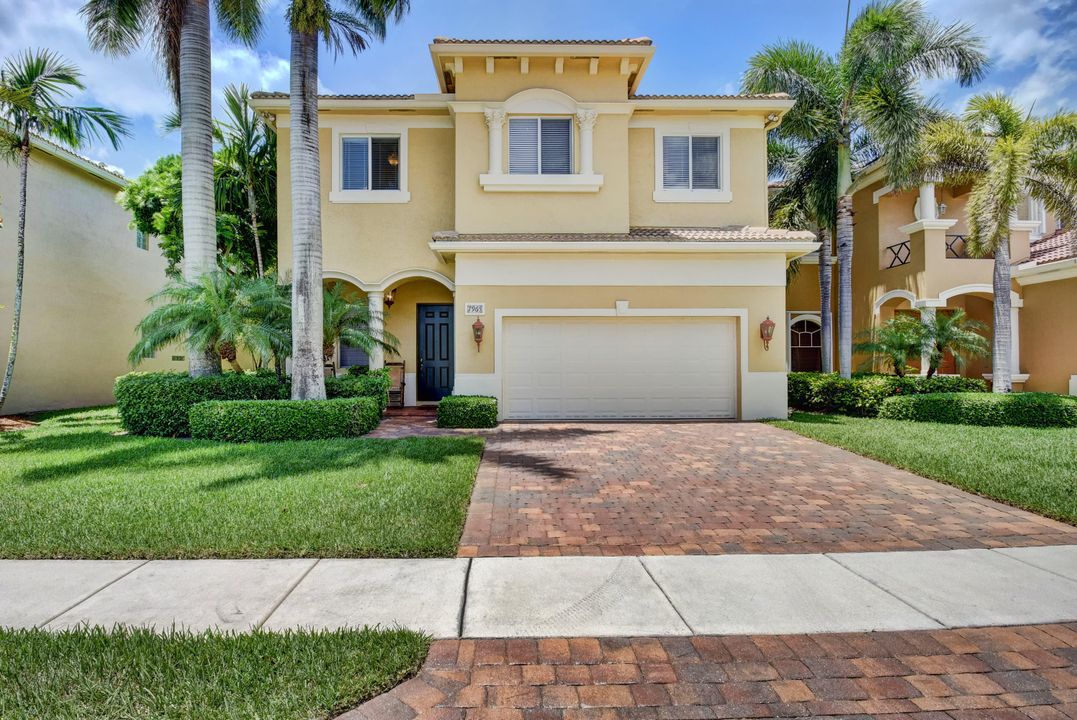 Recently Sold: $649,000 (5 beds, 3 baths, 3106 Square Feet)