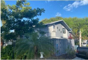 Recently Sold: $250,000 (2 beds, 2 baths, 1176 Square Feet)