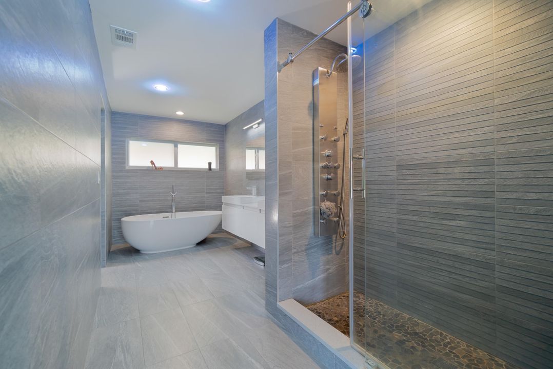 Недавно арендовано: $9,500 (5 спален, 3 ванн, 2983 Квадратных фут)