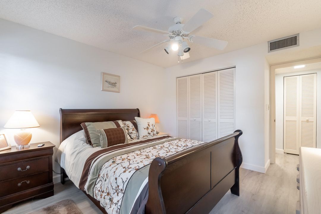 Active With Contract: $6,500 (2 beds, 2 baths, 1037 Square Feet)