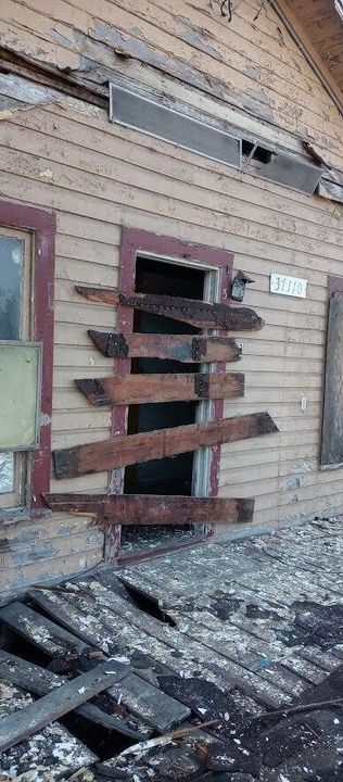 Recently Sold: $1 (0 beds, 0 baths, 2423 Square Feet)