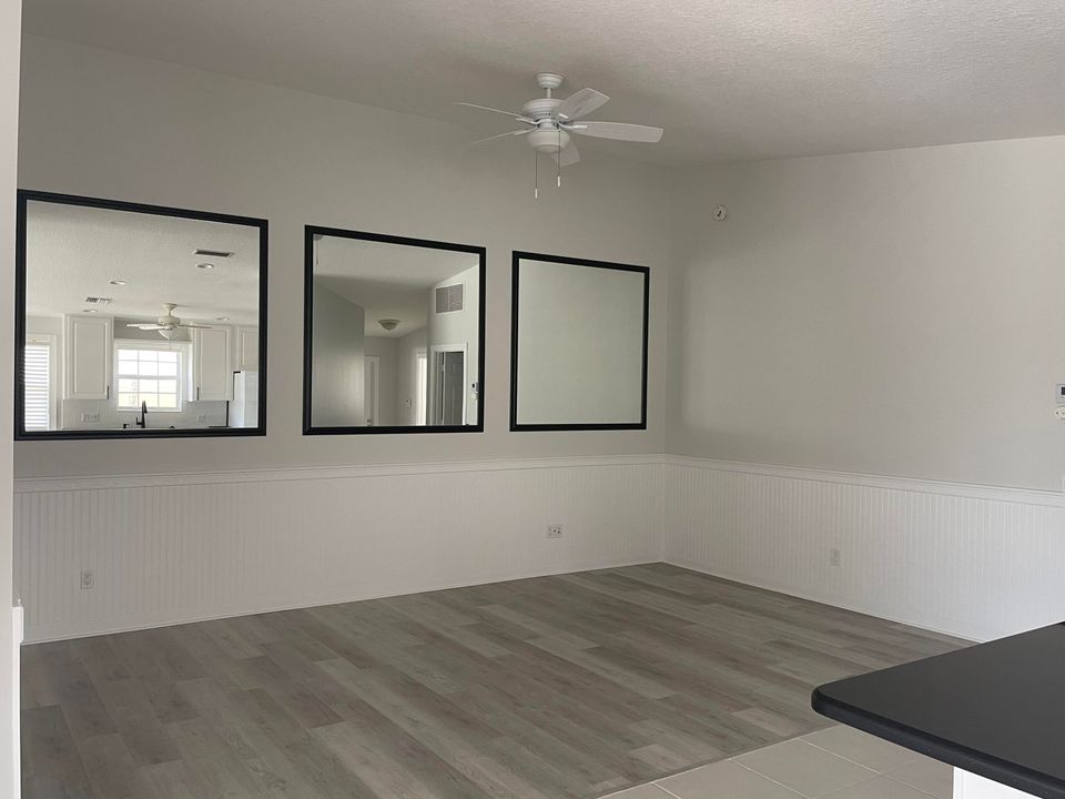 Recently Rented: $3,000 (2 beds, 2 baths, 1526 Square Feet)