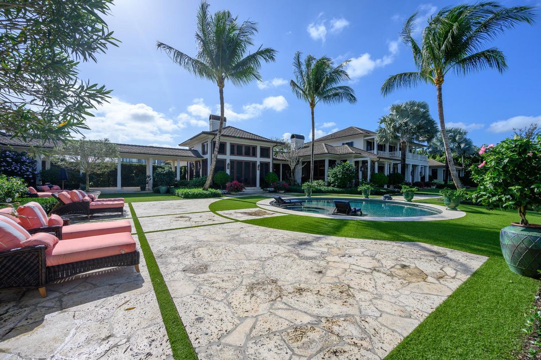 Recently Sold: $13,250,000 (7 beds, 7 baths, 9830 Square Feet)