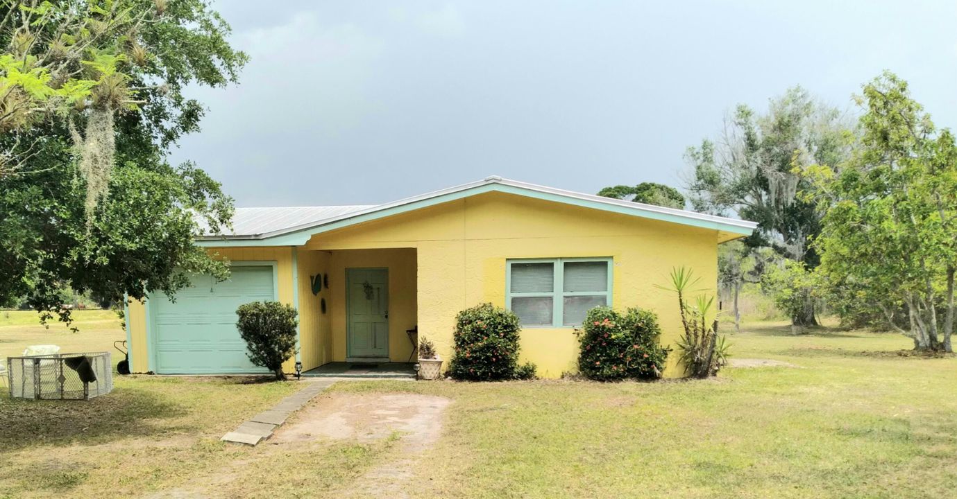 Recently Sold: $465,000 (3 beds, 1 baths, 1170 Square Feet)