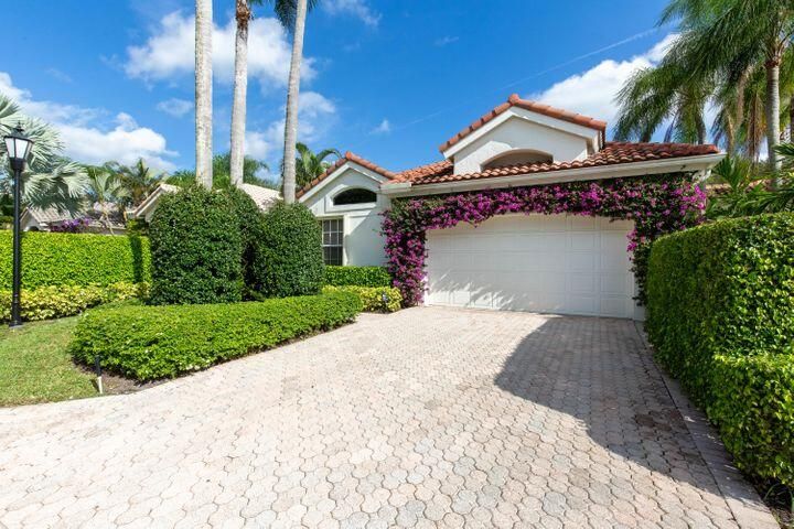 Recently Sold: $2,250,000 (3 beds, 4 baths, 2395 Square Feet)