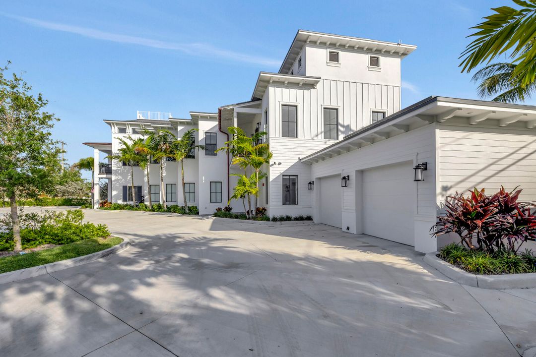 For Sale: $23,450,000 (4 beds, 4 baths, 7493 Square Feet)