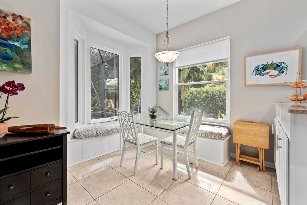 Recently Sold: $645,000 (3 beds, 2 baths, 1907 Square Feet)