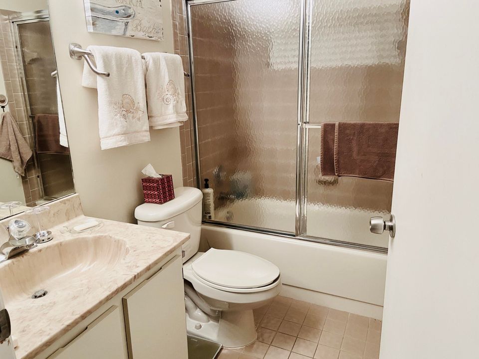 Недавно арендовано: $2,300 (3 спален, 2 ванн, 1660 Квадратных фут)