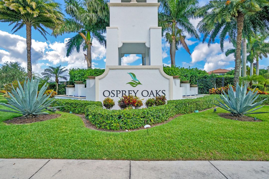 Recently Sold: $875,000 (4 beds, 3 baths, 3082 Square Feet)