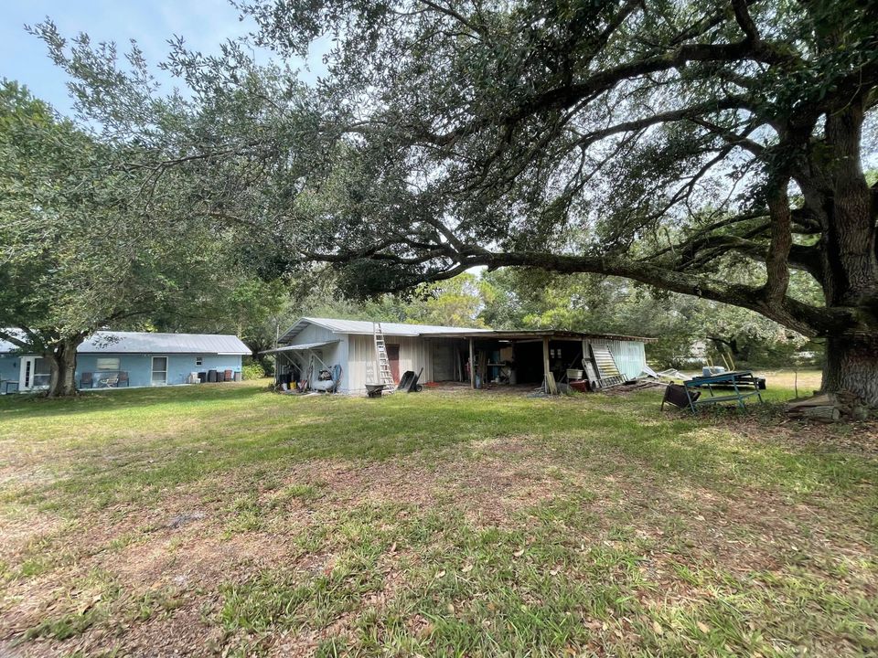 Recently Sold: $480,000 (3 beds, 2 baths, 1464 Square Feet)