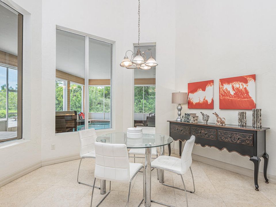 Recently Sold: $1,500,000 (5 beds, 3 baths, 3844 Square Feet)