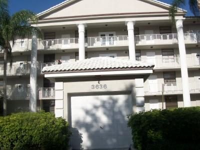 Active With Contract: $2,150 (2 beds, 2 baths, 1385 Square Feet)