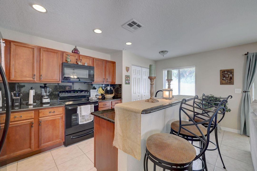 Active With Contract: $2,500 (3 beds, 2 baths, 1820 Square Feet)