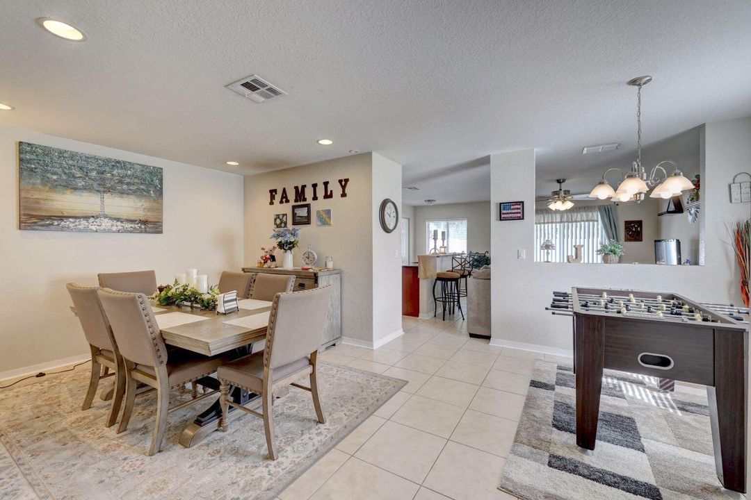 Active With Contract: $2,500 (3 beds, 2 baths, 1820 Square Feet)