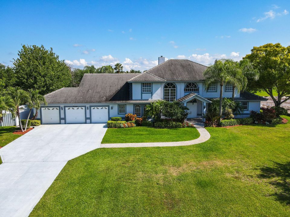 Recently Sold: $1,750,000 (4 beds, 2 baths, 3778 Square Feet)