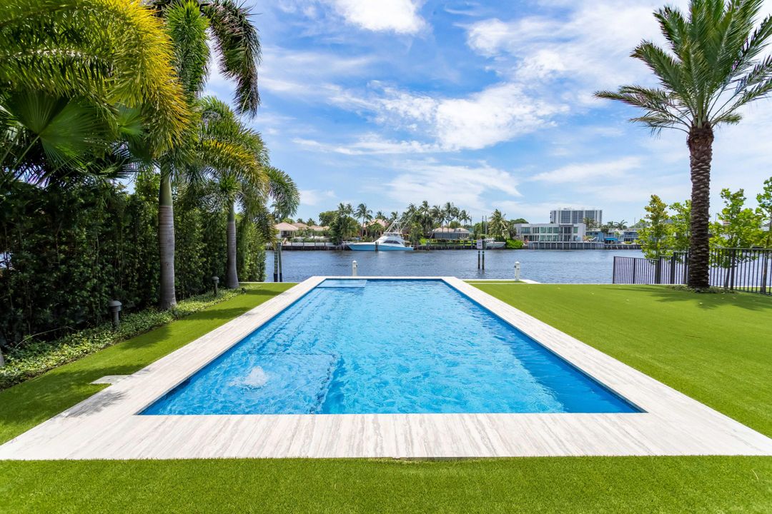 Vendido Recientemente: $21,795,000 (5 camas, 5 baños, 7910 Pies cuadrados)