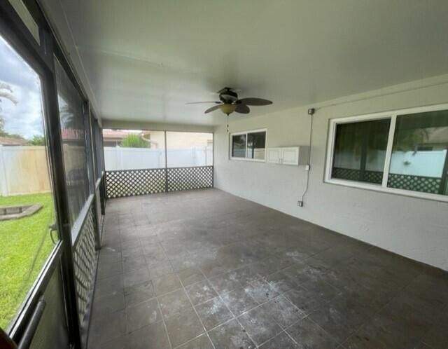 Recently Rented: $3,500 (3 beds, 2 baths, 1620 Square Feet)