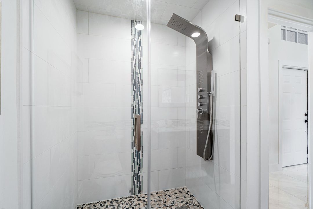 最近售出: $639,000 (3 贝兹, 2 浴室, 1623 平方英尺)