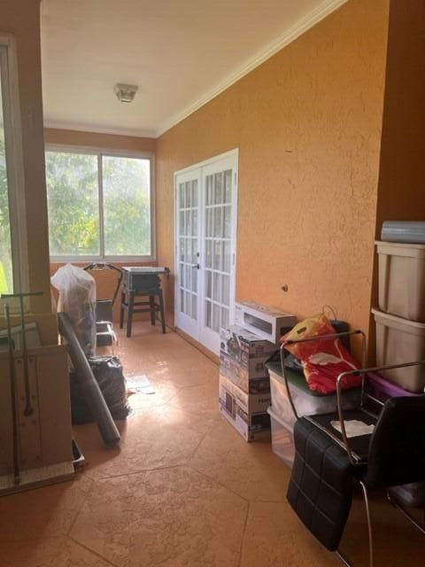 Vendido Recientemente: $919,000 (4 camas, 3 baños, 2892 Pies cuadrados)