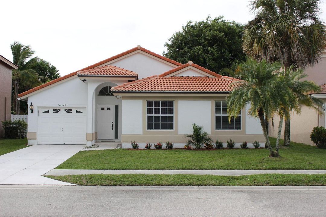 Недавно арендовано: $3,300 (3 спален, 2 ванн, 1402 Квадратных фут)