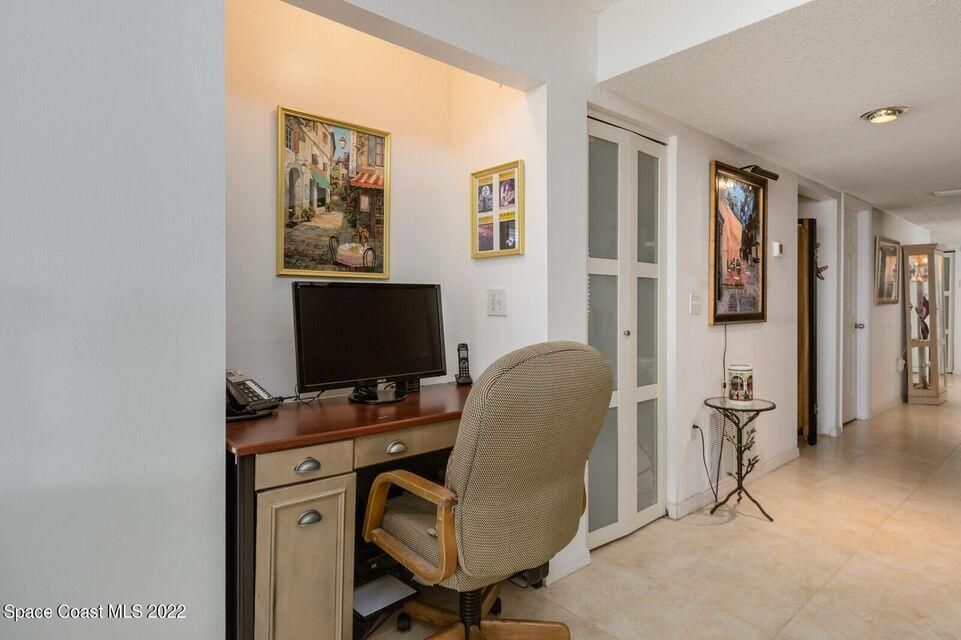 Recently Sold: $750,000 (3 beds, 2 baths, 2150 Square Feet)