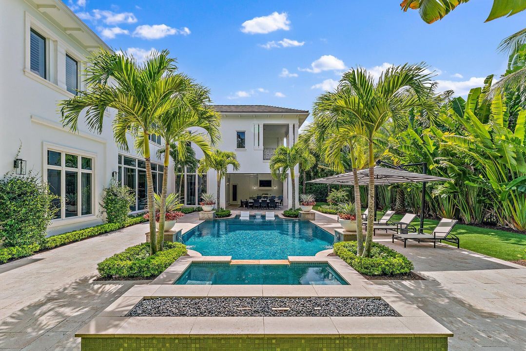 Recently Sold: $11,500,000 (6 beds, 6 baths, 6970 Square Feet)