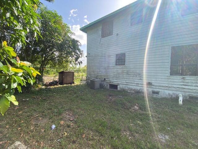 Recently Sold: $114,400 (4 beds, 2 baths, 1608 Square Feet)