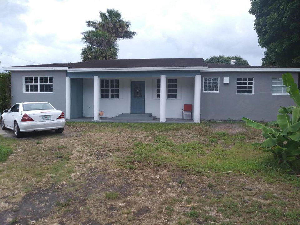 Recently Sold: $190,000 (2 beds, 2 baths, 1386 Square Feet)