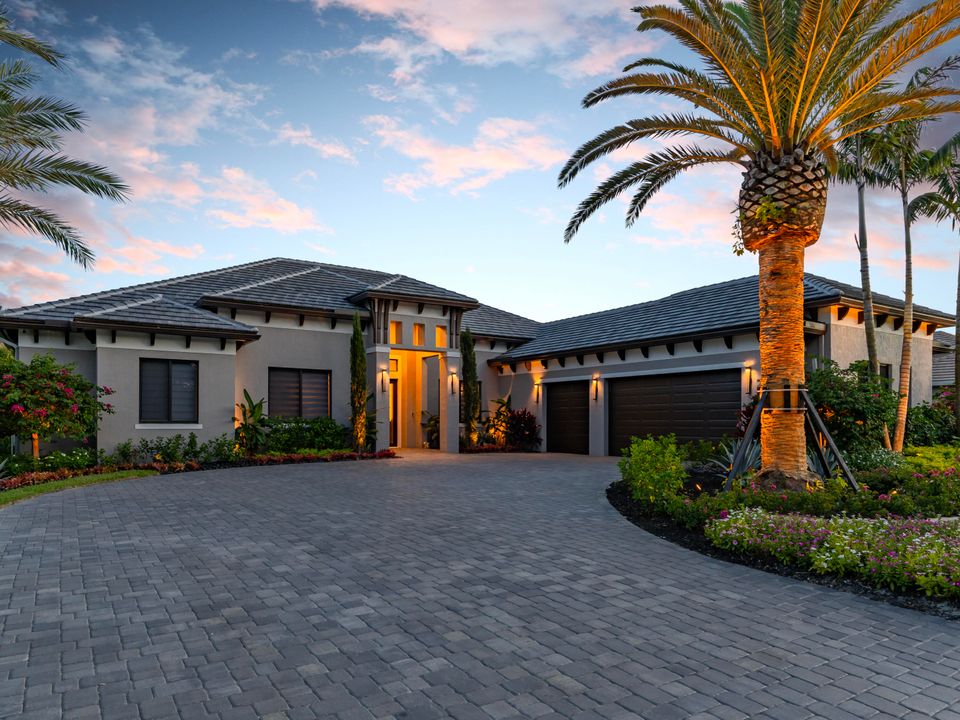 Recently Sold: $1,890,000 (4 beds, 4 baths, 3840 Square Feet)