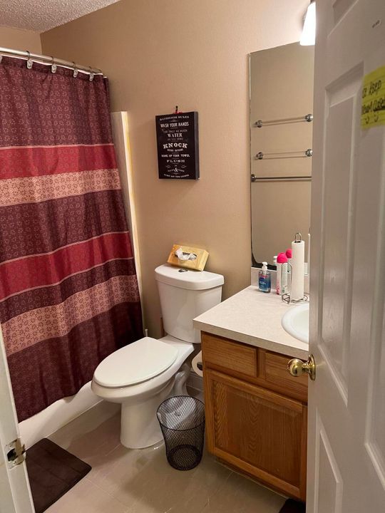 Recently Rented: $800 (1 beds, 1 baths, 2549 Square Feet)