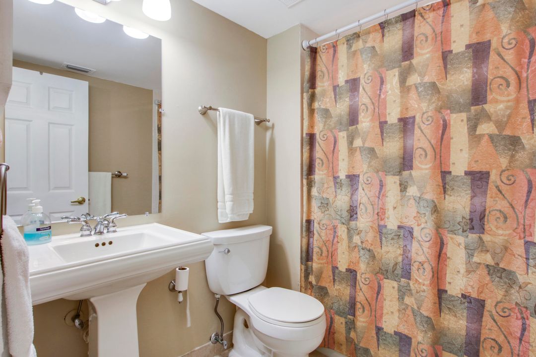 最近租的: $3,300 (2 贝兹, 2 浴室, 1220 平方英尺)