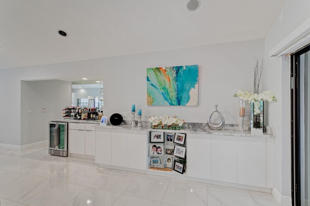 Active With Contract: $15,000 (3 beds, 2 baths, 2381 Square Feet)