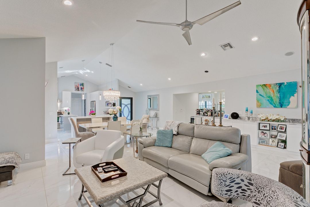 Active With Contract: $15,000 (3 beds, 2 baths, 2381 Square Feet)