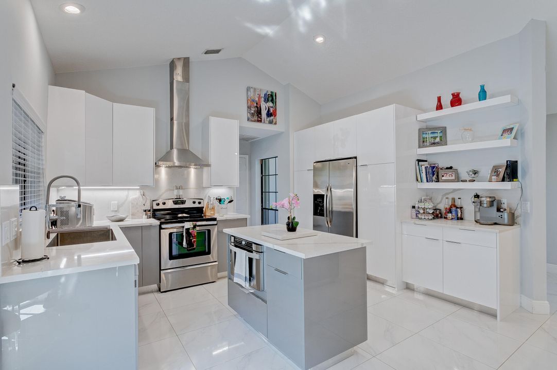 Active With Contract: $15,000 (3 beds, 2 baths, 2381 Square Feet)