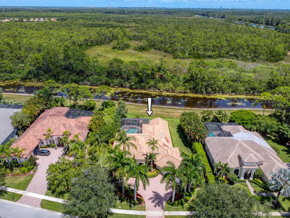 Recently Sold: $1,875,000 (5 beds, 3 baths, 3711 Square Feet)