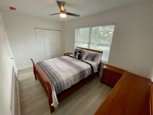 Recently Rented: $4,900 (2 beds, 2 baths, 1062 Square Feet)