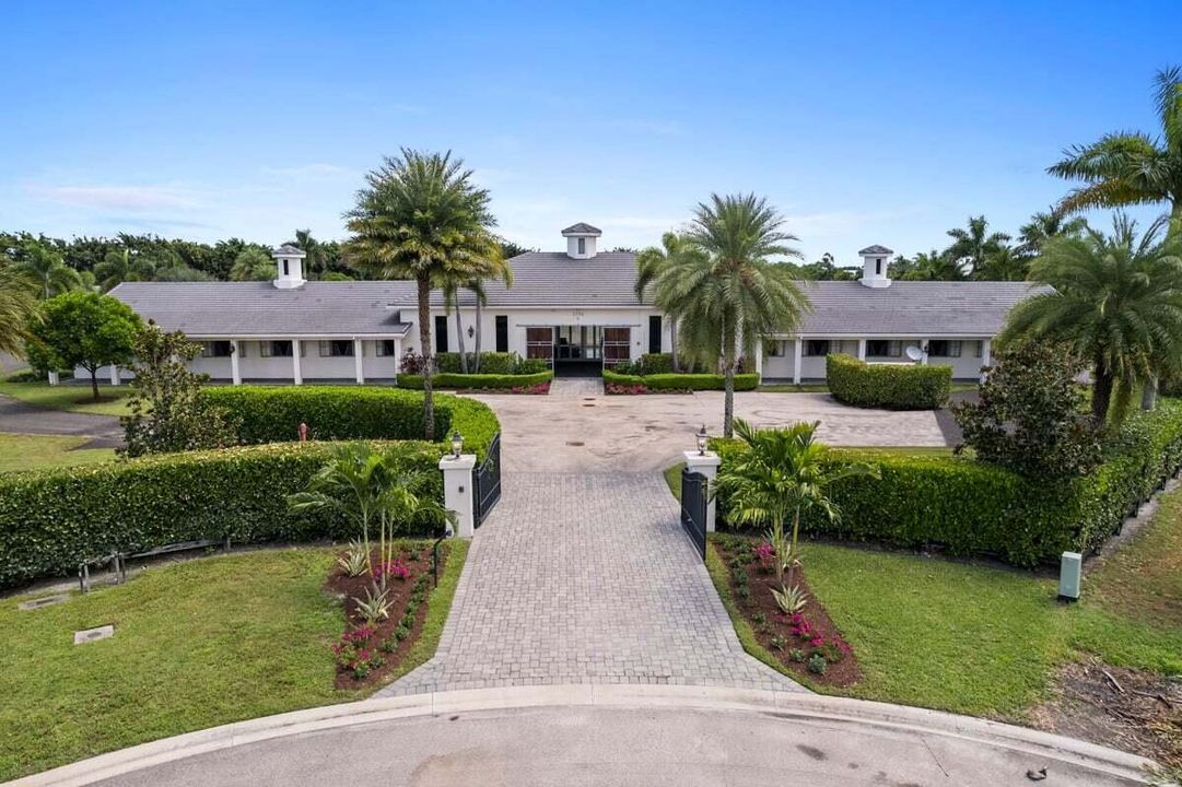 Vendido Recientemente: $16,200,000 (2 camas, 3 baños, 1112 Pies cuadrados)