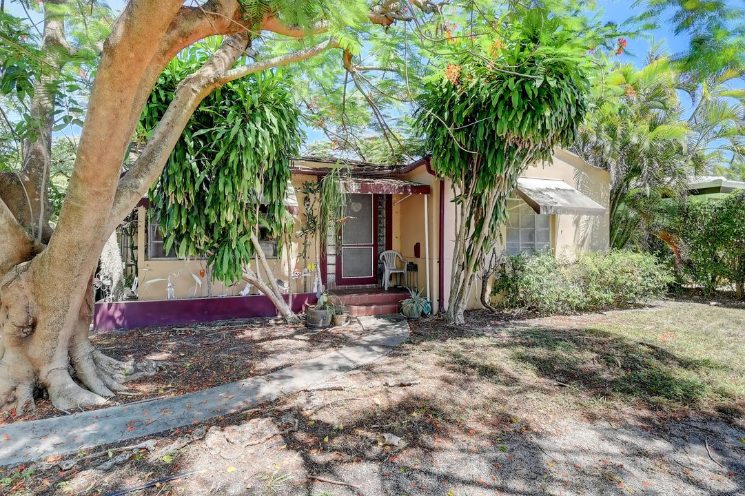 Recently Sold: $950,000 (0 beds, 0 baths, 1191 Square Feet)