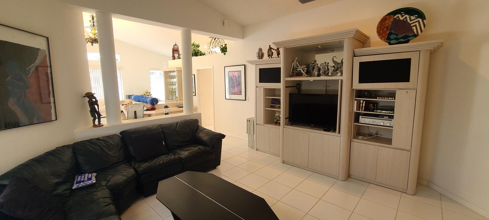 Active With Contract: $8,000 (3 beds, 2 baths, 1874 Square Feet)