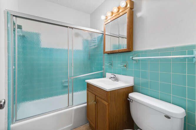 Недавно продано: $201,000 (4 спален, 2 ванн, 1728 Квадратных фут)