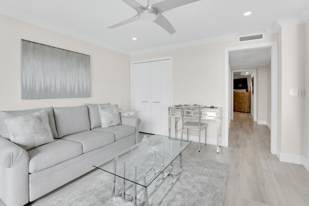 Recently Sold: $945,000 (3 beds, 2 baths, 1544 Square Feet)
