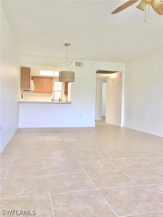 Recently Rented: $2,475 (3 beds, 2 baths, 1058 Square Feet)