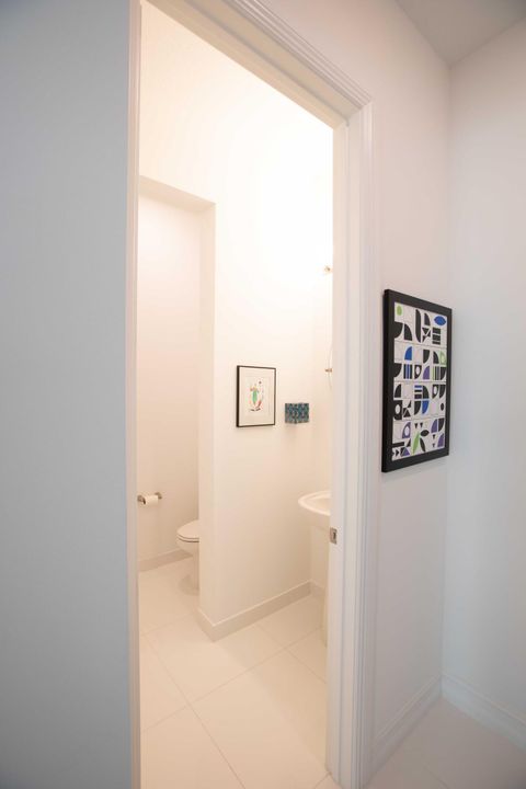 Active With Contract: $875,000 (3 beds, 2 baths, 2100 Square Feet)