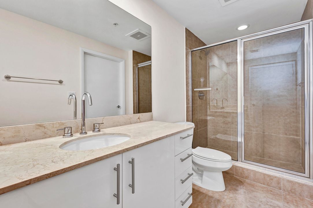 Active With Contract: $3,500 (2 beds, 2 baths, 1120 Square Feet)