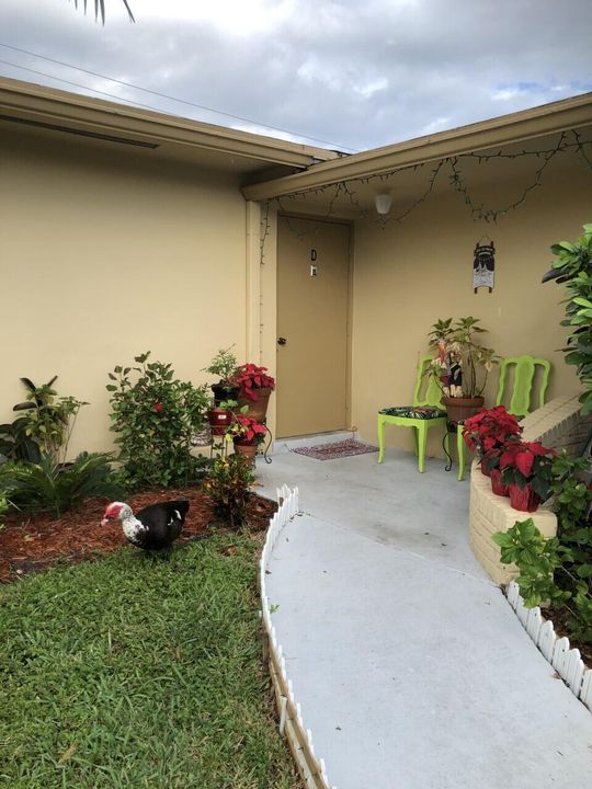 Recently Sold: $116,500 (1 beds, 1 baths, 612 Square Feet)