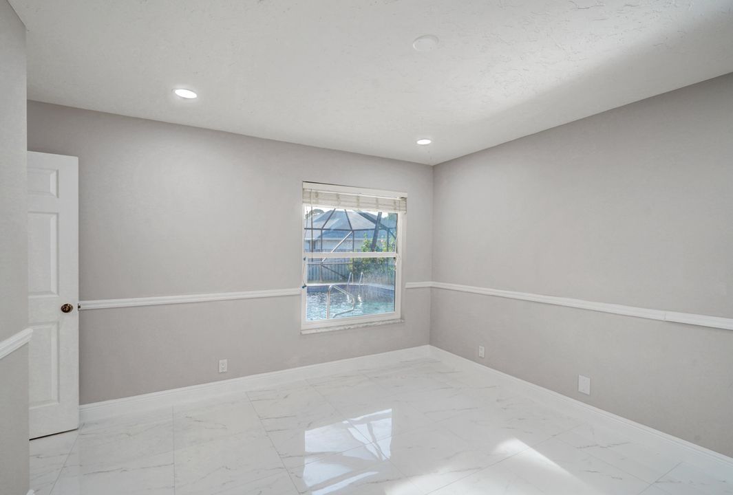 Active With Contract: $5,000 (4 beds, 2 baths, 2638 Square Feet)