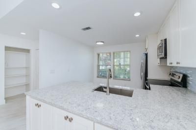 Active With Contract: $3,400 (3 beds, 2 baths, 1506 Square Feet)