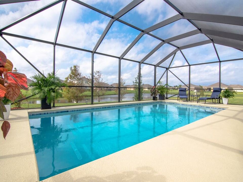 Recently Sold: $500,000 (4 beds, 2 baths, 1908 Square Feet)