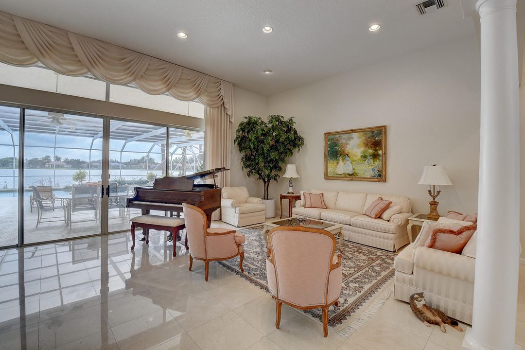 Active With Contract: $875,000 (4 beds, 3 baths, 3202 Square Feet)